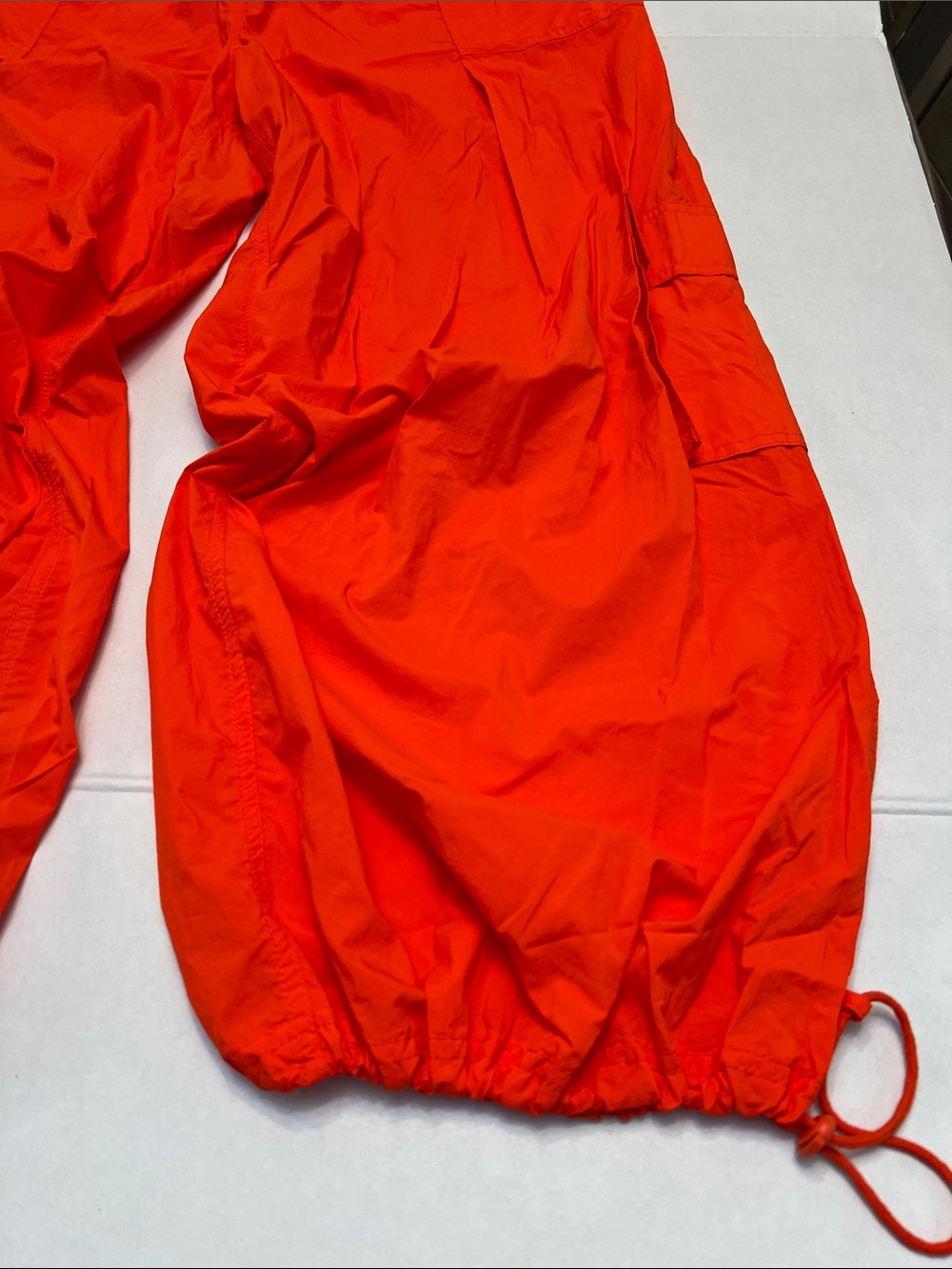 DAILY PRACTICE CORAL CARGO JOGGERS TRACK PANTS NEW WITHOUT TAGS LARGE - Picture 3 of 12
